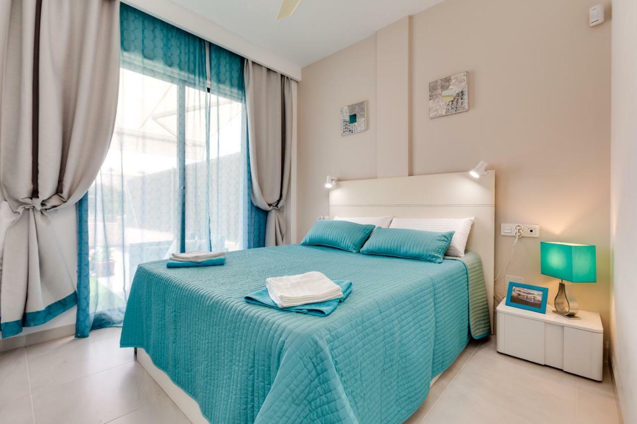 La Zenia Sabrina Apartment 5 אוריהואלה מראה חיצוני תמונה